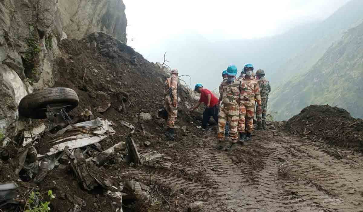Kinnaur landslide: హిమాచల్‌ప్రదేశ్‌లో 15కి చేరిన మృతులు