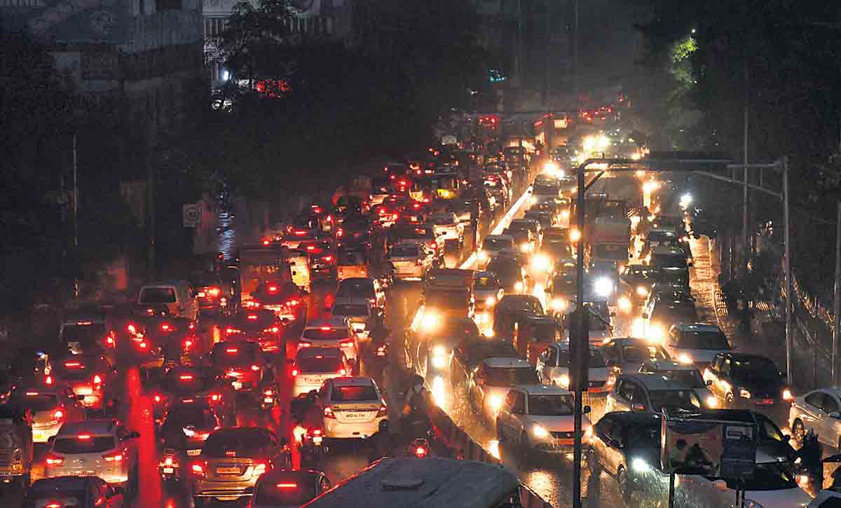 ఉన్నట్టుండి.. ఒక్కసారిగా!!