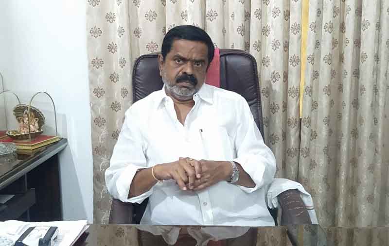 కార్యకర్తలు పార్టీ ఆదేశాలు పాటించాలి