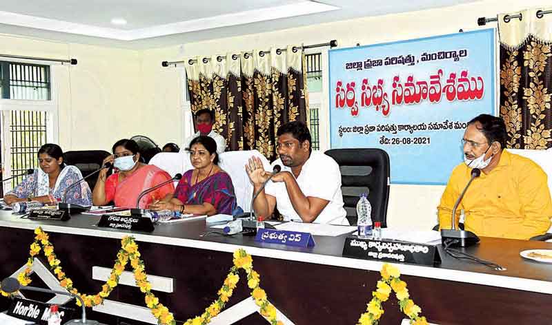 అభివృద్ధి,లో ప్రజలను భాగస్వాములను చేయాలి