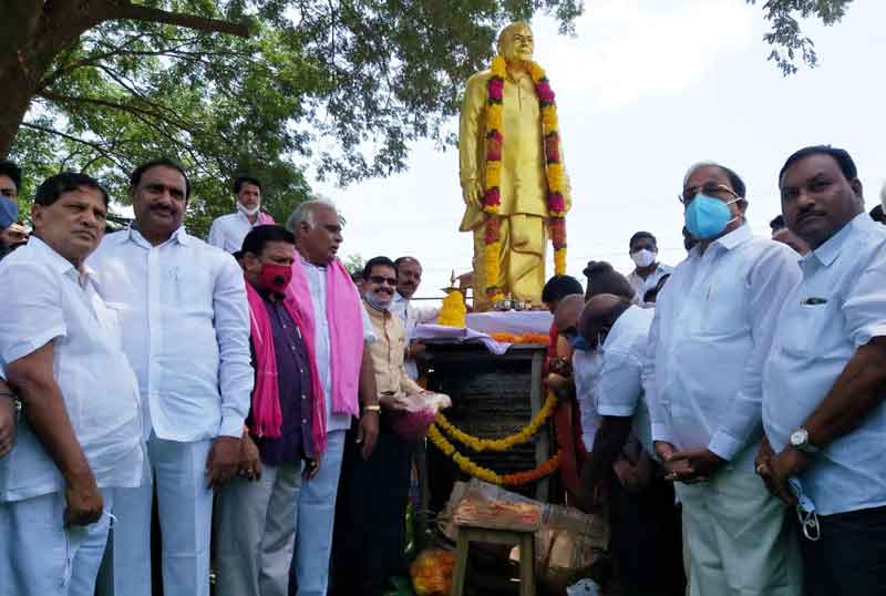 సామల సదాశివ విగ్రహావిష్కరణ
