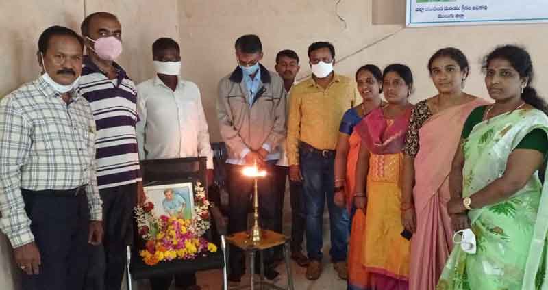 ధ్యాన్‌చంద్‌ను స్ఫూర్తిగా తీసుకోవాలి