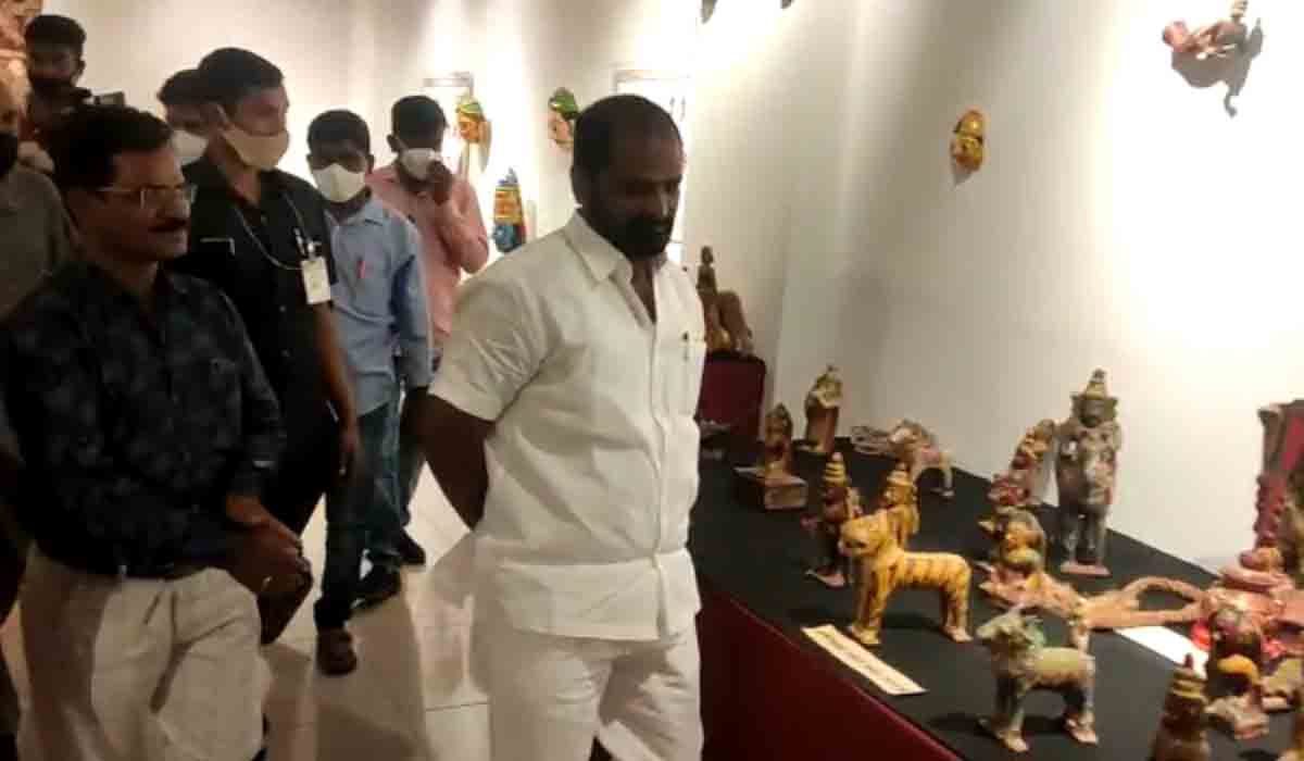 పురాతన వస్తు సంపదను కాపాడుకోవాలి : మంత్రి శ్రీనివాస్‌ గౌడ్‌