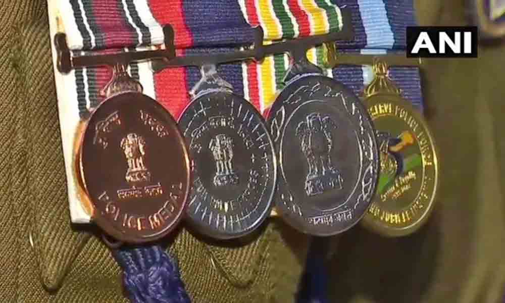 ఎక్సలెన్స్‌ మెడల్స్‌ ప్రకటించిన హోంశాఖ.. తెలంగాణ నుంచి ఐదుగురికి..