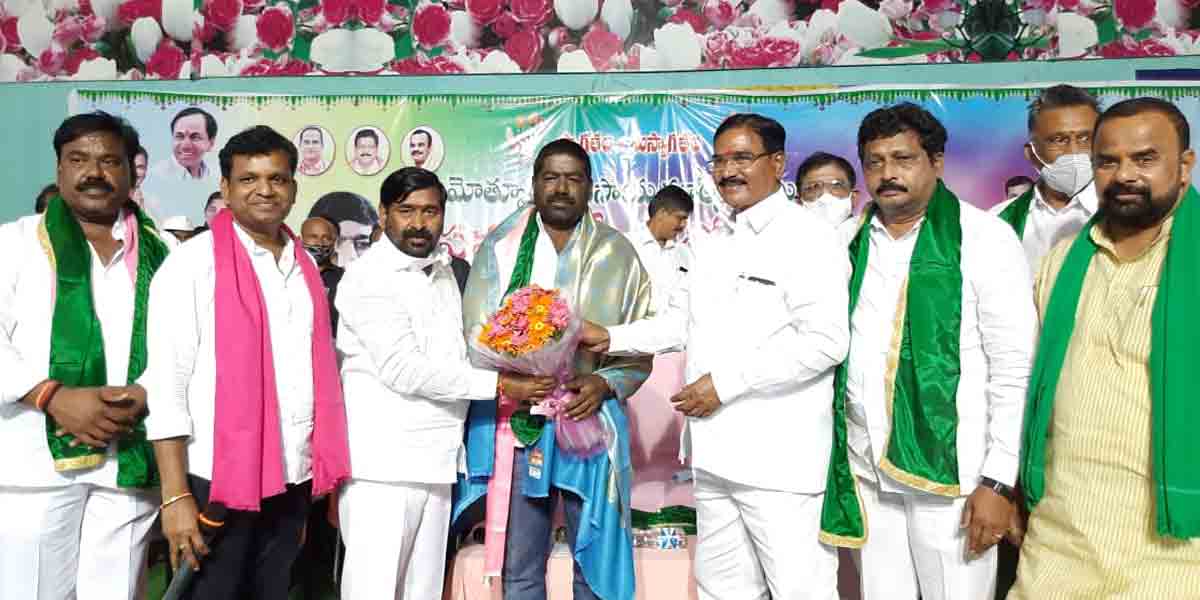 మోత్కూర్‌ మార్కెట్‌ కమిటీ ప్రమాణస్వీకారం.. హాజరైన మంత్రులు