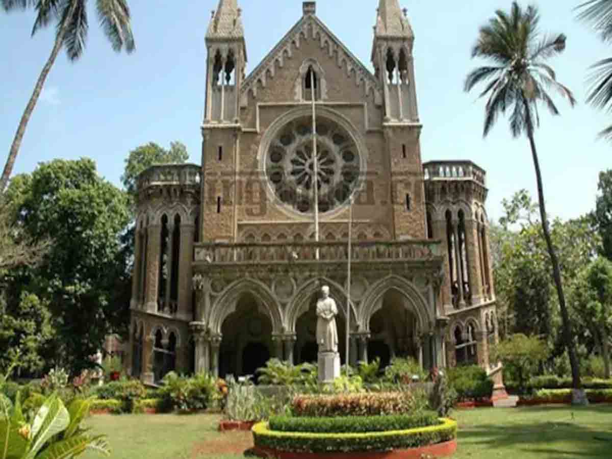 ఫలితాలు విడుదల చేయకపోతే.. యూనివర్సిటీని బాంబులతో పేల్చేస్తాం