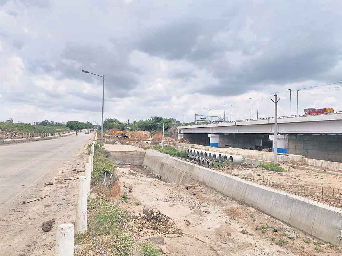 శరవేగంగా నార్సింగ్‌ ఇంటర్‌ ఛేంజ్‌