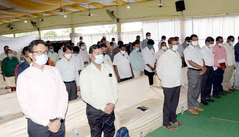 అధైర్య పడకండి అండగా ఉంటాం