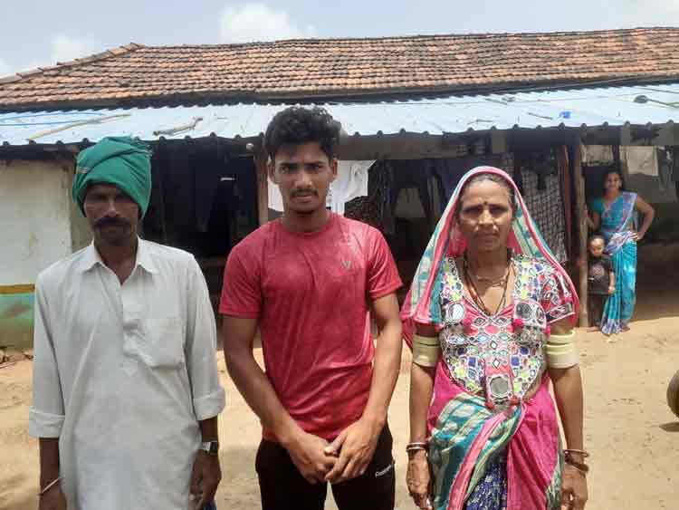 ఎక్కపల్లితండా ఏకలవ్యులు!