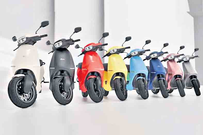 పంద్రాగస్టుకు మార్కెట్లోకి ఓలా స్కూటర్‌