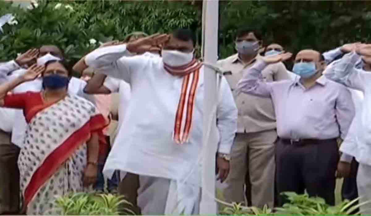 శాసనసభలో ఘనంగా పంద్రాగస్టు వేడుకలు