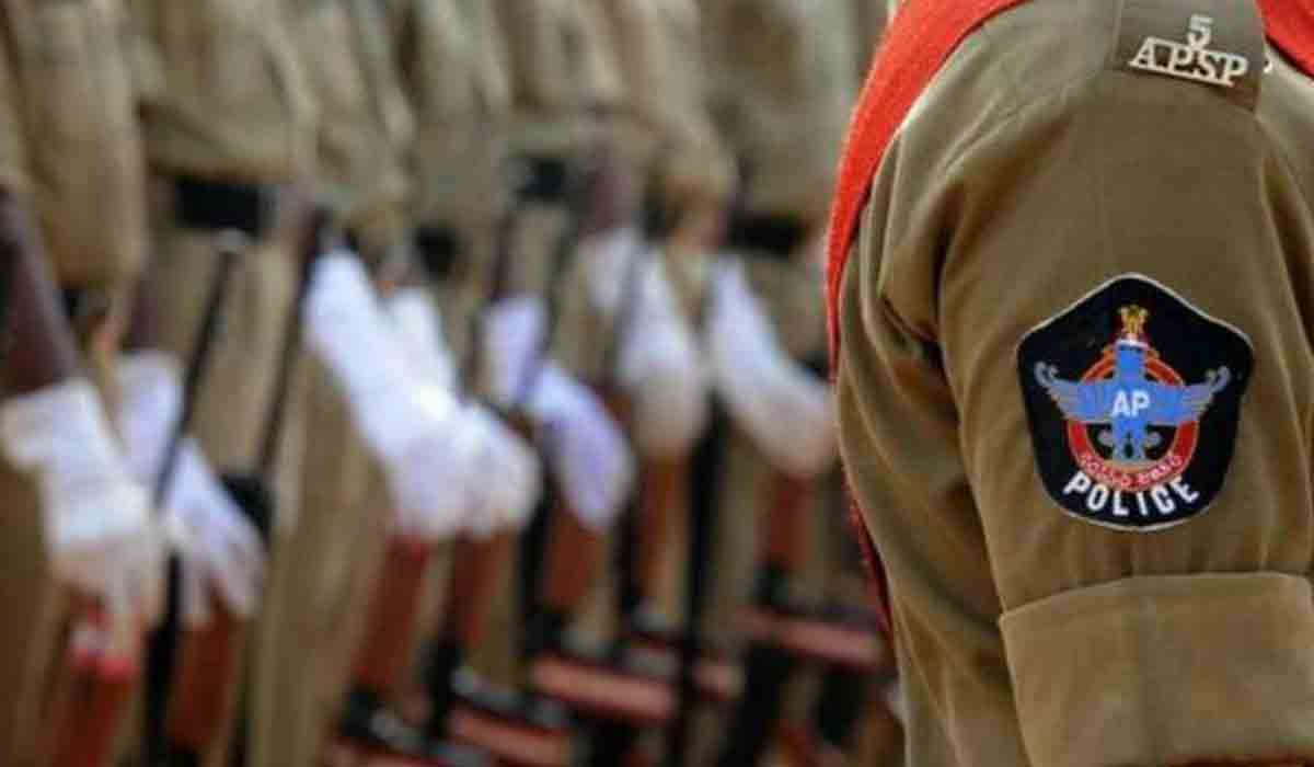 Corona Virus : కావలి పోలీస్‌ స్టేషన్‌లో కరోనా కలకలం.. సీఐతో సహా 9 మందికి పాజిటివ్‌