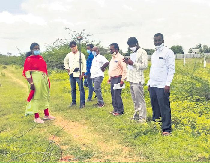 ప్రభుత్వ భూమిలో సమగ్ర సర్వే