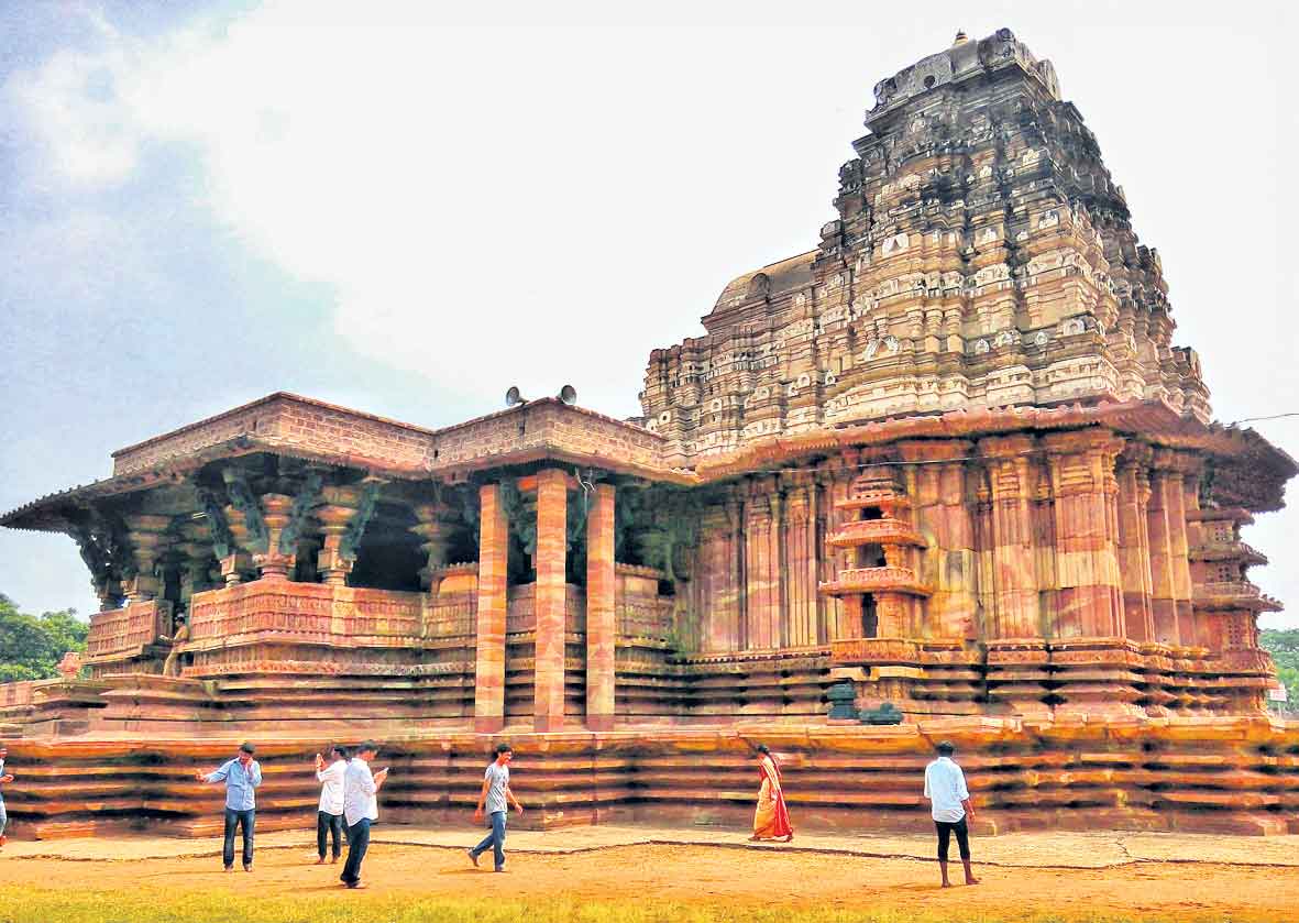 దేశంలో తొలి హరిత ఎస్‌ఈజడ్‌ ఏది?