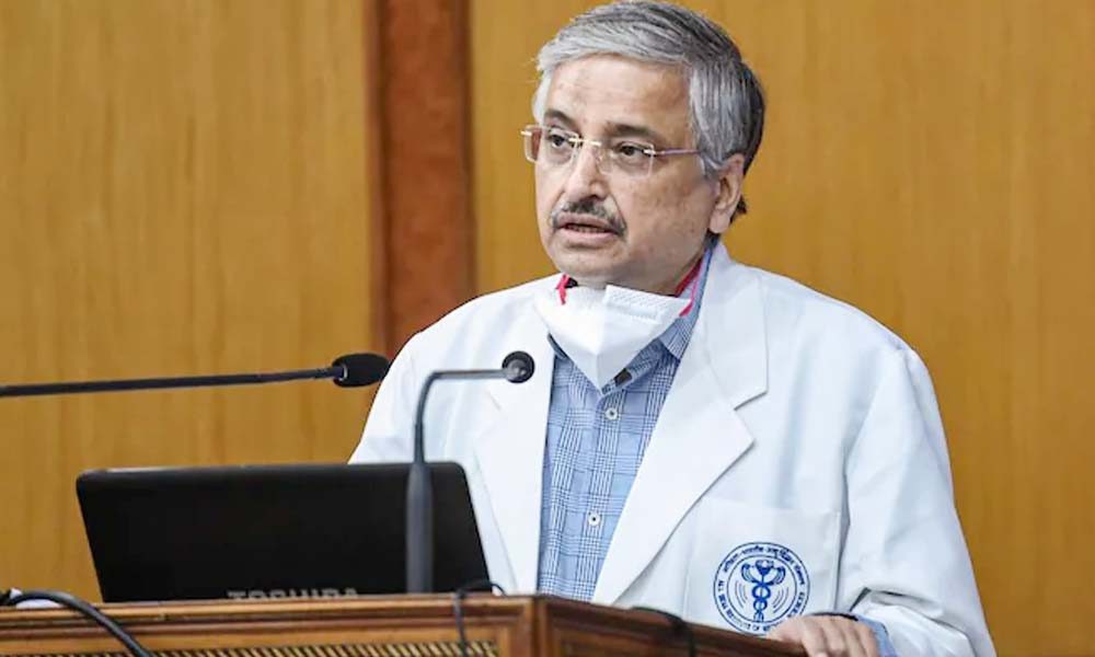 COVID-19 Booster Dose | బూస్టర్‌ డోస్‌పై ఎయిమ్స్‌ డైరెక్టర్‌ కీలక వ్యాఖ్యలు!