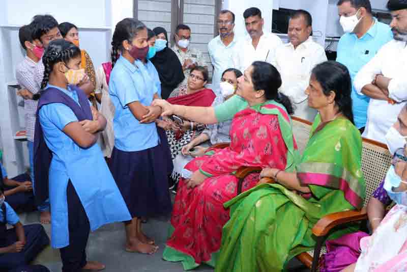 అనాథలకు కేజీ టు పీజీ విద్య