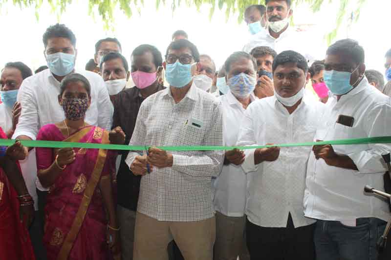 రైతులకు మెరుగైన సేవలందించాలి