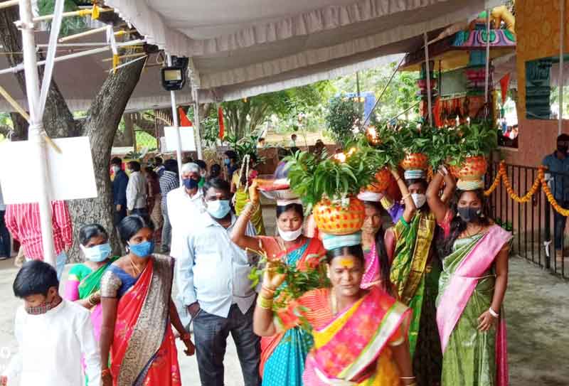 తెలంగాణ సంస్కృతికి ప్రతీక బోనాలు