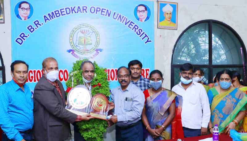 నాణ్యమైన, గుణాత్మక విద్యే లక్ష్యం