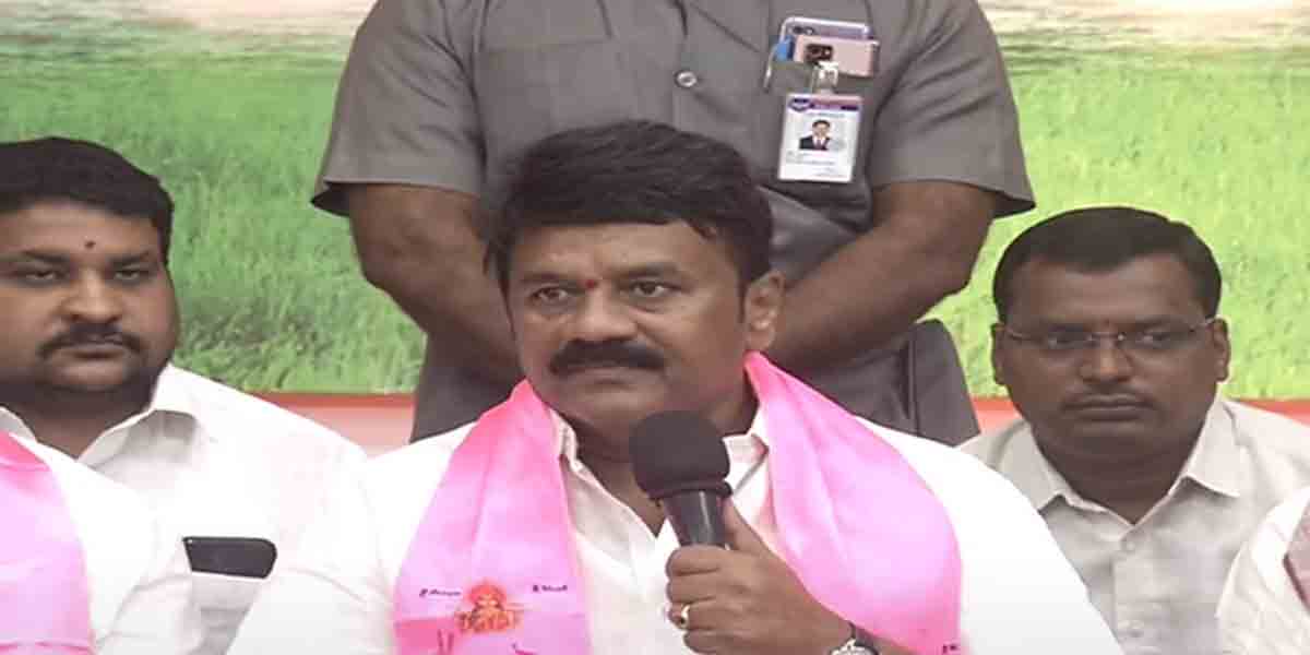 గెల్లు శ్రీనివాస్‌ను హుజూరాబాద్‌ ప్రజలు ఆశీర్వ‌దించాలి : మంత్రి తలసాని