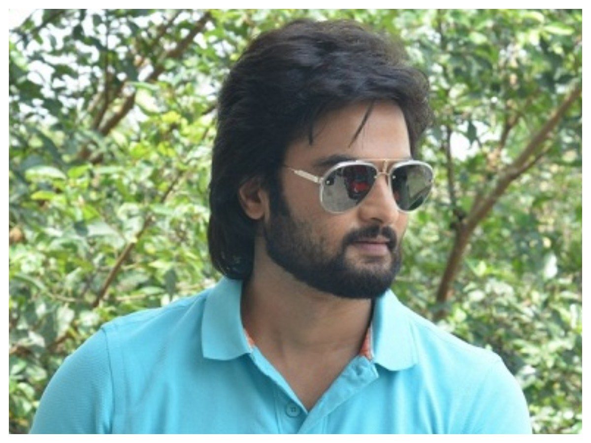 Sudheer Babu | సుధీర్ బాబు లేటెస్ట్‌ పిక్స్‌