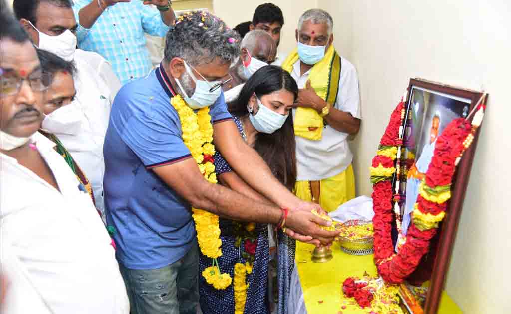 Sukumar | తండ్రి పేరు మీద స్కూల్ ప్రారంభించిన సుకుమార్