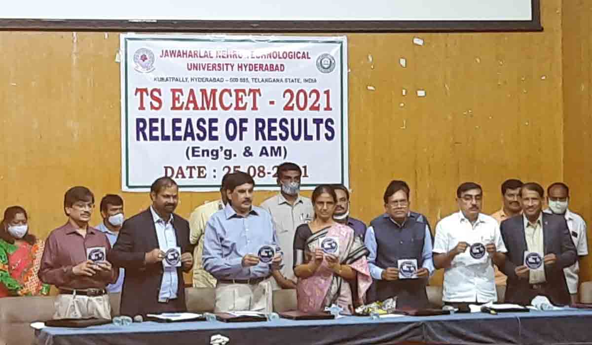 EAMCET Results | ఇంజినీరింగ్‌లో 82 శాతం, అగ్రికల్చర్‌లో 92 శాతం ఉత్తీర్ణత
