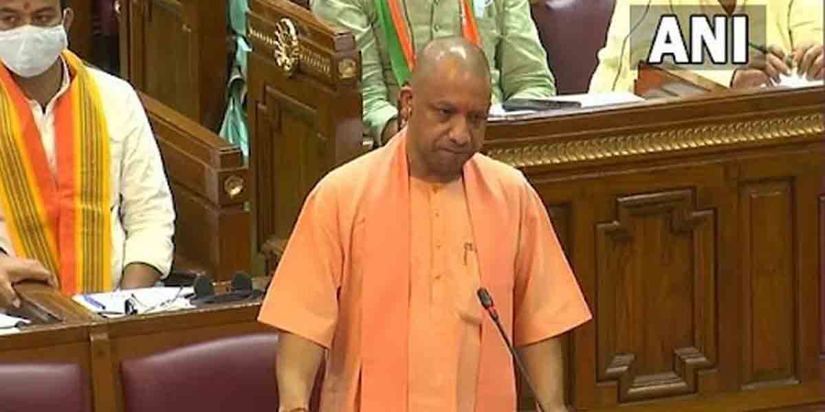 ఎన్నిక‌ల వేళ యువ‌త‌పై యూపీ సీఎం హామీల జ‌ల్లు..!