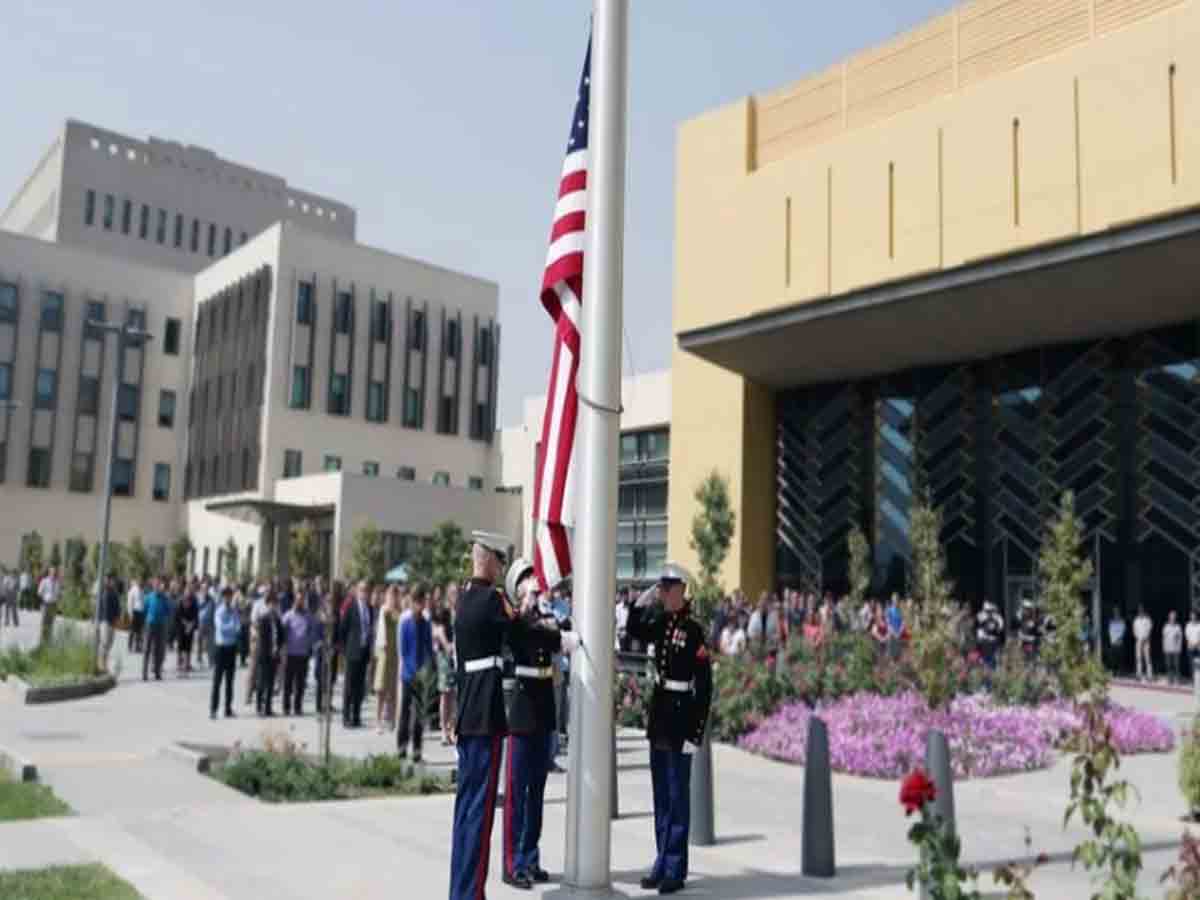 కాబూల్‌లోని అమెరికా ఎంబసీలో కీలక పత్రాలు ధ్వంసం