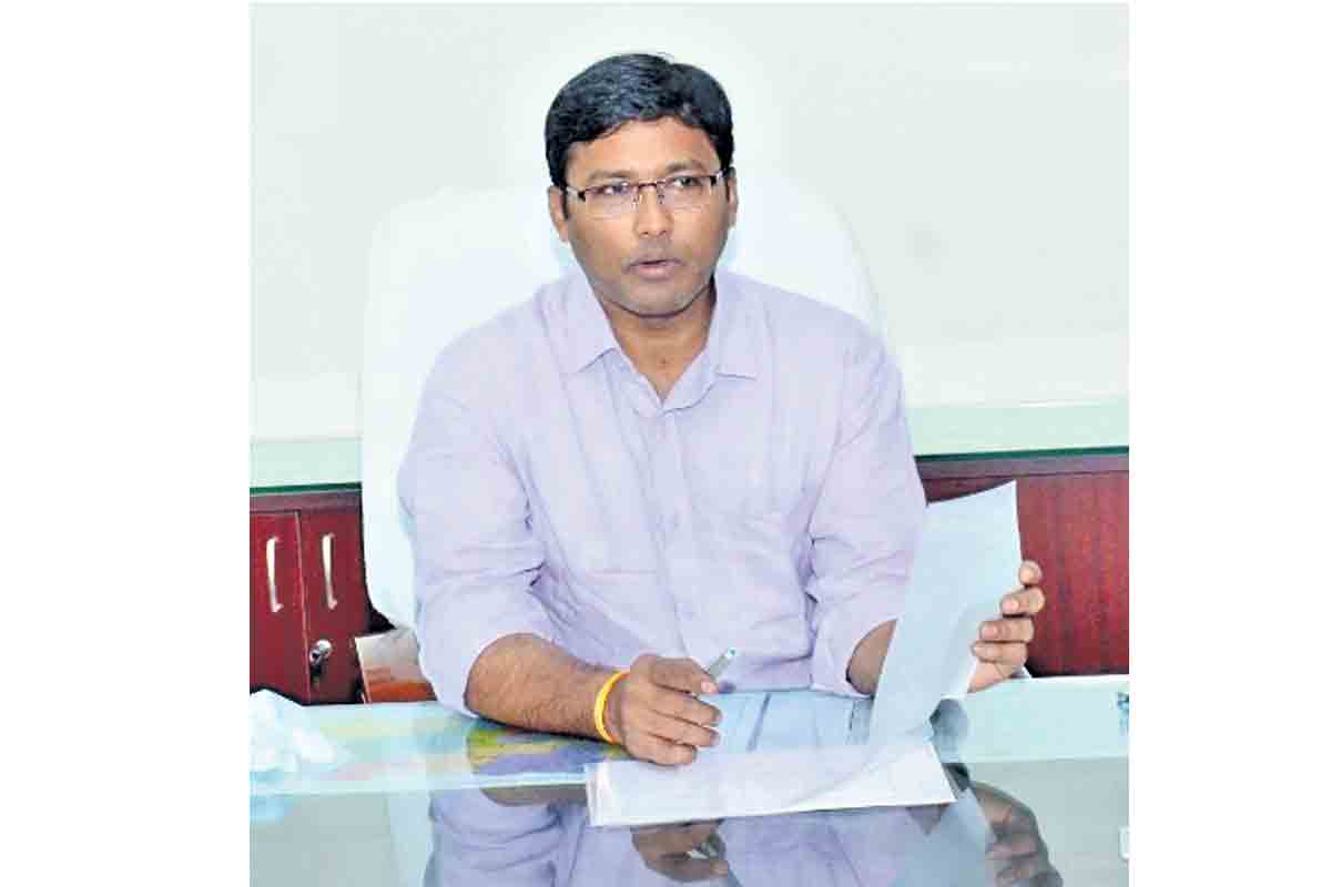 మేడ్చల్‌-మల్కాజిగిరి ఇన్‌చార్జి కలెక్టర్‌గా ఎస్‌.హరీశ్‌ బాధ్యతలు స్వీకరణ
