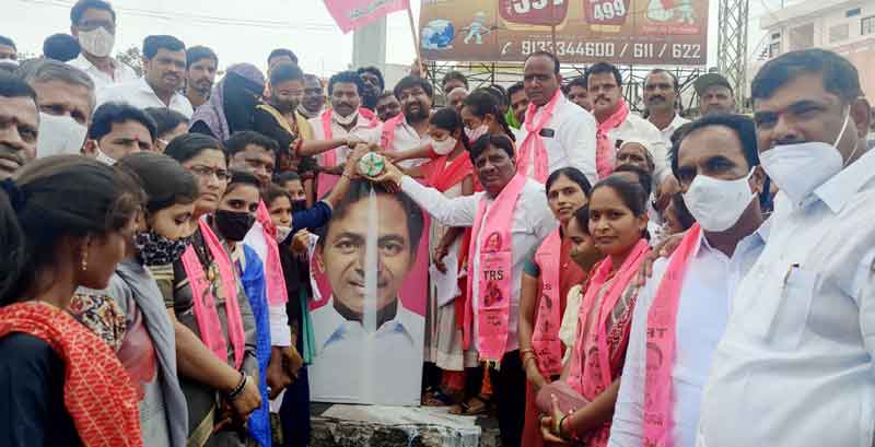 విద్యా రంగానికి పెద్దపీట