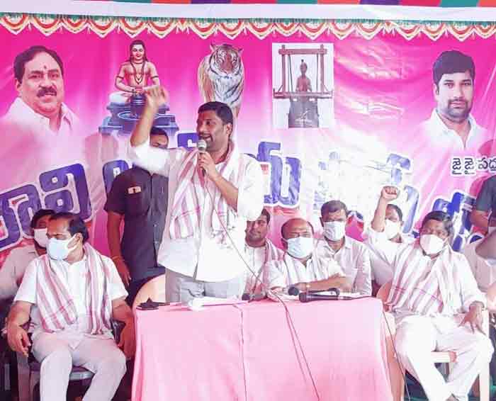 దళిత, గిరిజనుల ఆశాజ్యోతి సీఎం కేసీఆర్‌