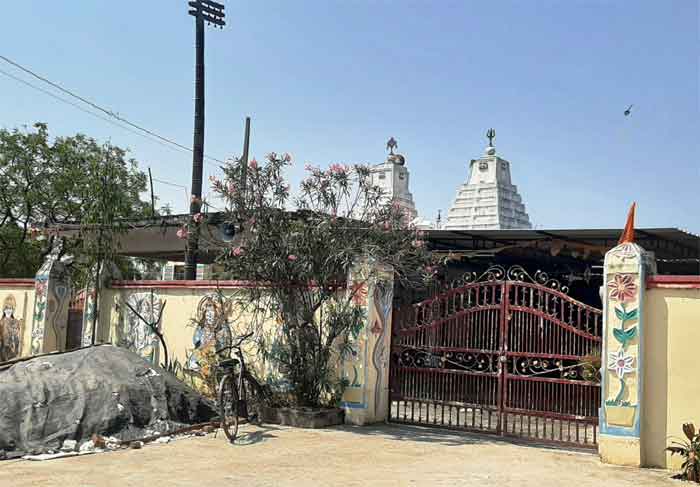 గత చరితకు ఘన సాక్ష్యం