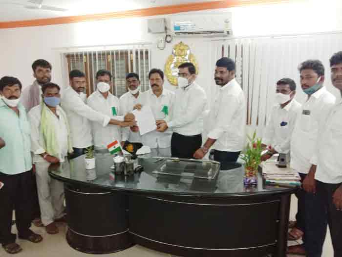 వక్ఫ్‌బోర్డు నోటీసులను రద్దు చేయాలి