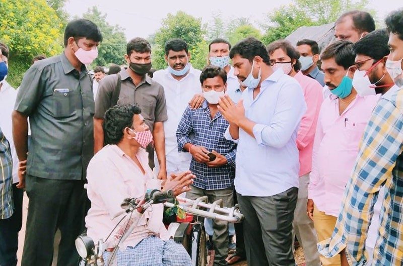 ఐకమత్యంతో ‘గెల్లు’ను గెలిపించాలి