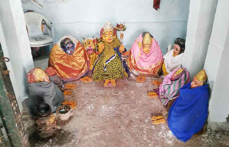 భక్తుల కొంగు బంగారం దండెమ్మ