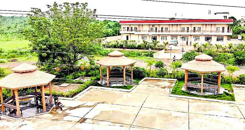 హరిత గ్రాండ్‌ గట్టమ్మ హోటల్‌ రెడీ