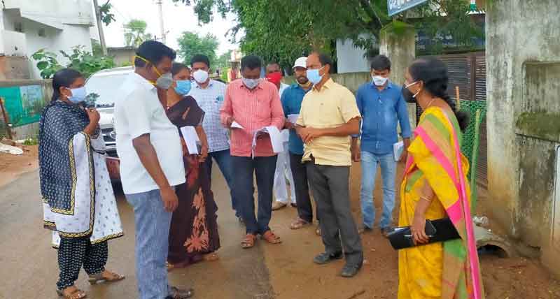 ‘పల్లెప్రగతి’పై నిర్లక్ష్యం వద్దు