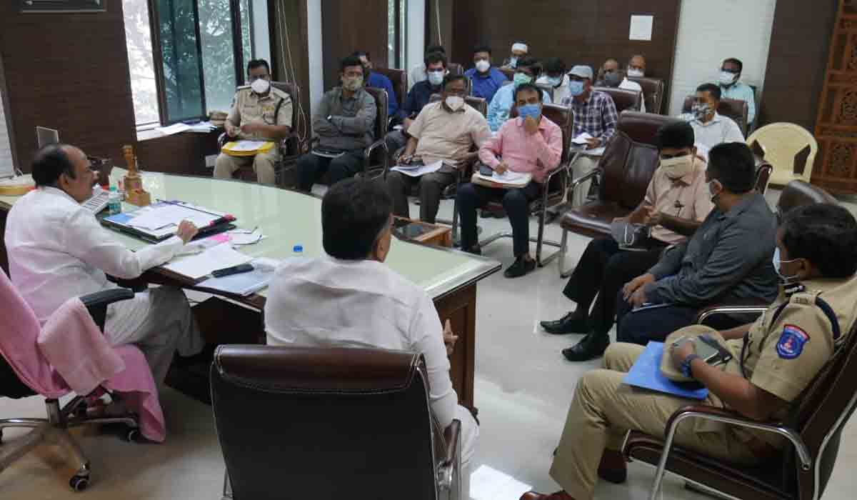 వ‌క్ఫ్ బోర్డు ఆస్తుల ప‌రిర‌క్ష‌ణ‌కు చ‌ర్య‌లు : హోం మంత్రి మ‌హ‌ముద్ అలీ