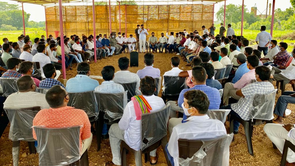 huzurabad | కమలాపూర్‌లో సోషల్ మీడియా వారియర్స్ సమావేశం