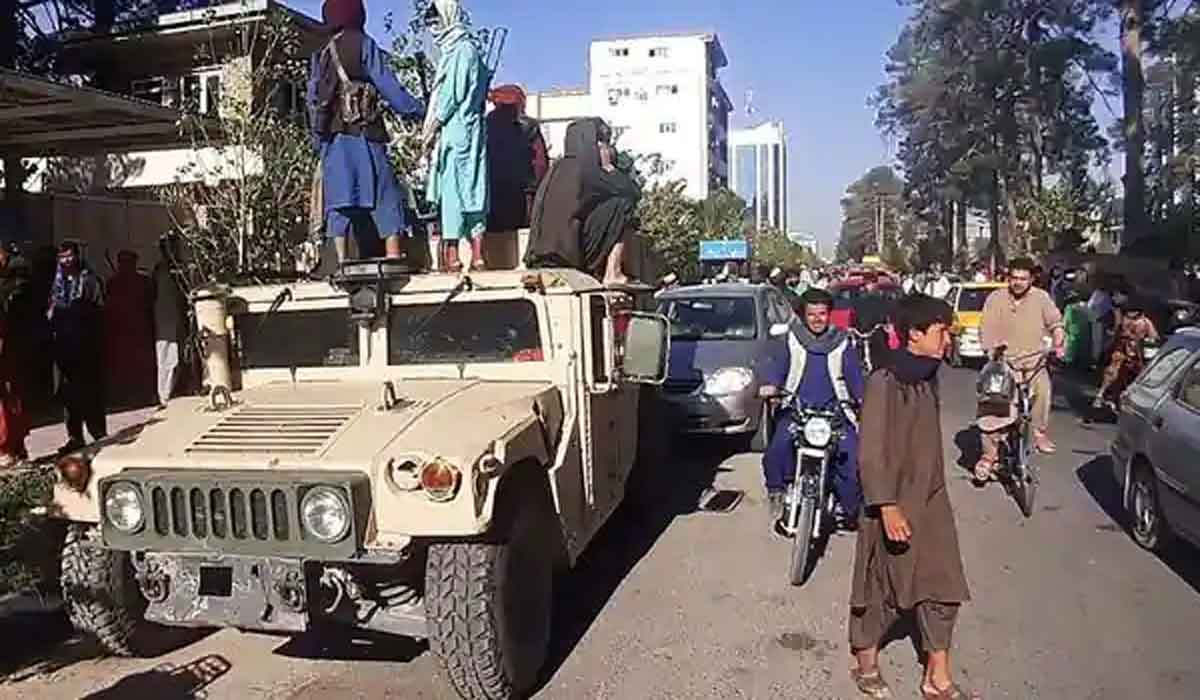 Afghanistan: తాలిబ‌న్ల ప్రాంతం నుంచి ముగ్గురు భార‌త ఇంజినీర్ల ఎయిర్‌లిఫ్ట్‌