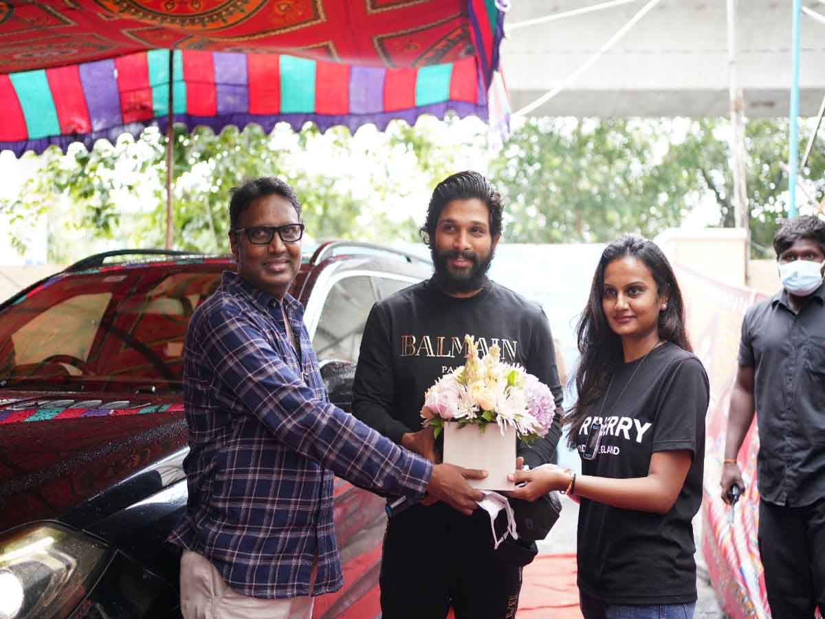 కూతురి కోసం శాకుంత‌లం సెట్‌కి వెళ్లిన బ‌న్నీ