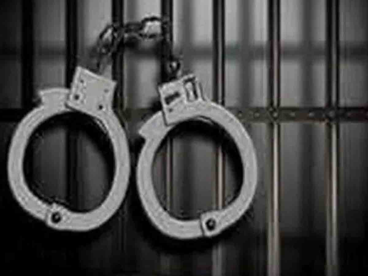 మ‌హిళా న్యాయ‌వాది హ‌త్య కేసులో ఐదుగురు అరెస్టు