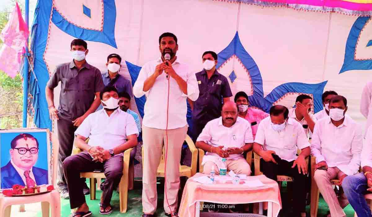 తెలంగాణ దళితబంధు పథకం ఒక విప్లవం: ఎమ్మెల్యే సుమన్‌