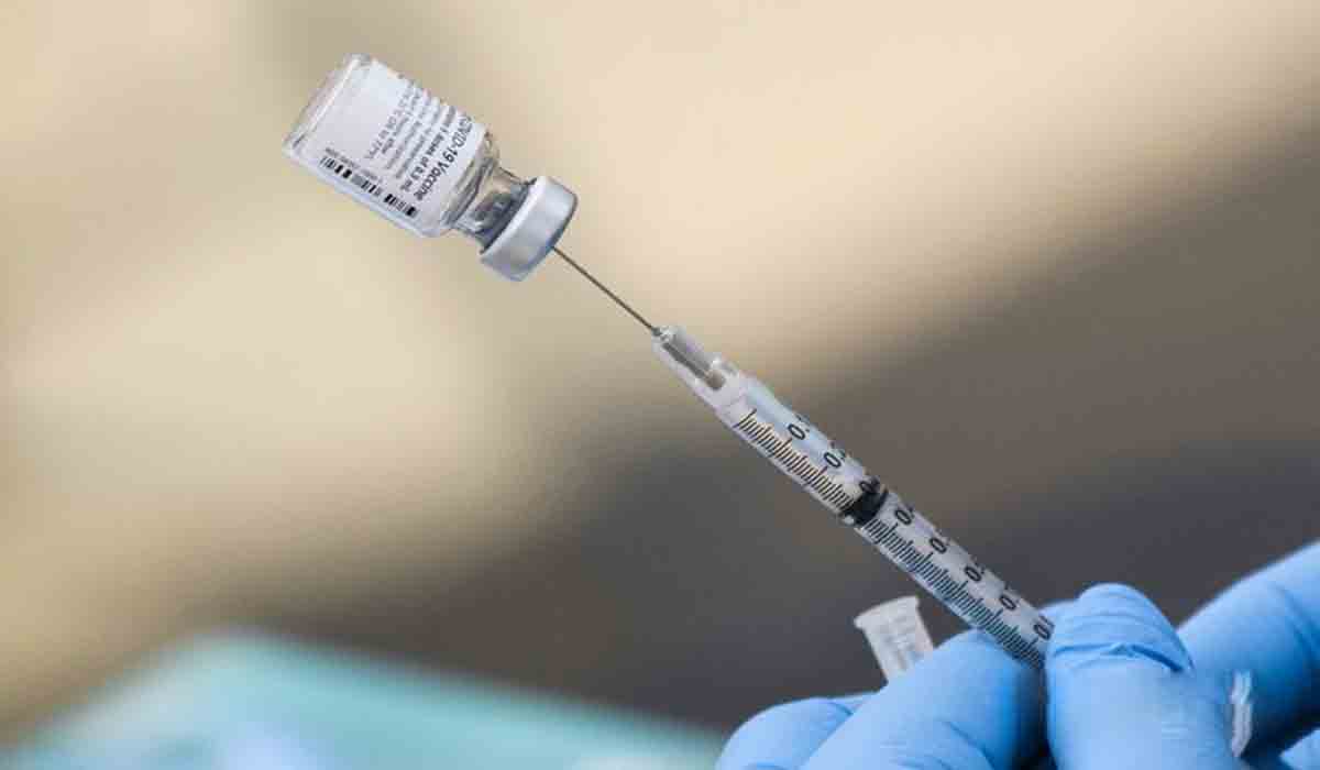 Booster Dose: ఇమ్యూనిటీ త‌క్కువ‌గా ఉంటే.. బూస్ట‌ర్‌ డోసు వేసుకోండి