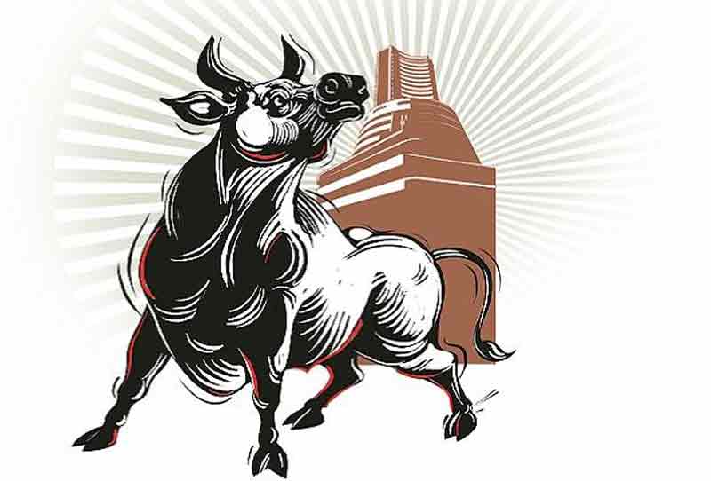 ఆకాశమే హద్దుగా..!