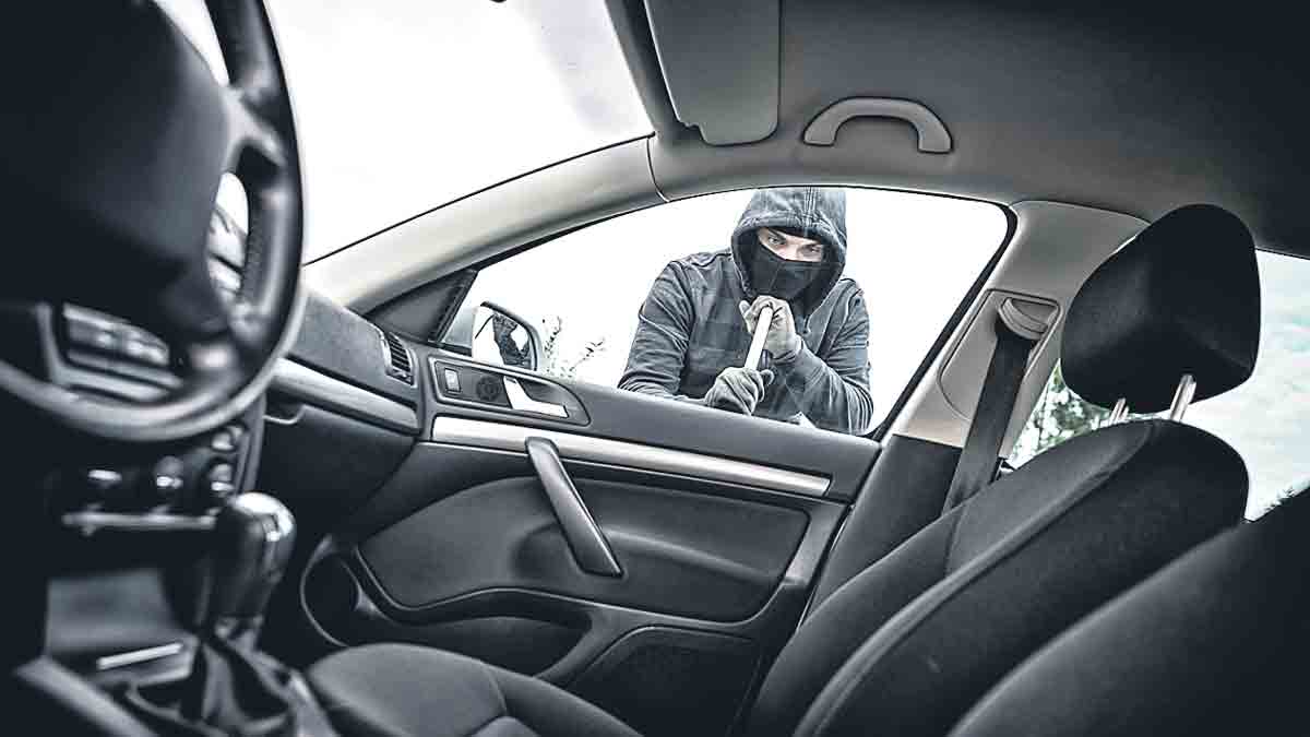 నేను లొంగిపోతే త‌ప్ప న‌న్ను మీరు ప‌ట్టుకోలేరు.. పోలీసుల‌కు స‌వాలు విసురుతున్న పోస్ట్‌ గ్రాడ్యుయేట్ దొంగ‌