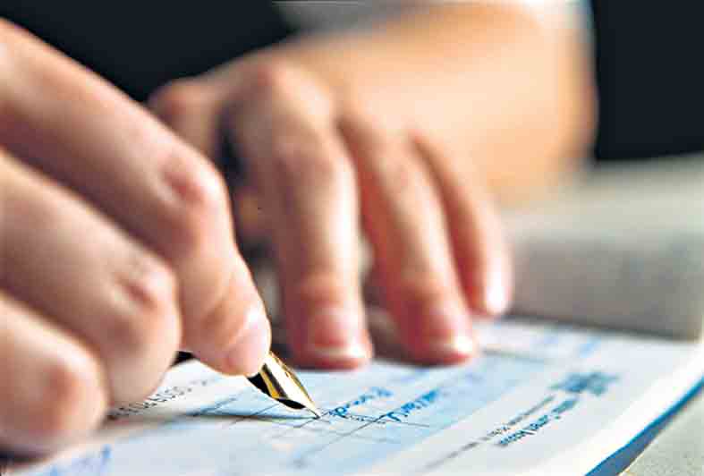 మీ చెక్కు బౌన్సు అయిందా?