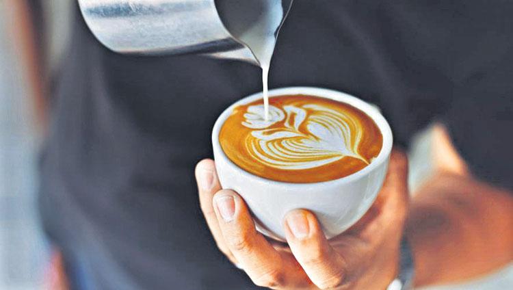 Coffee | అతిగా కాఫీ తాగితే మ‌తిమ‌రుపు వ‌స్తుందా?