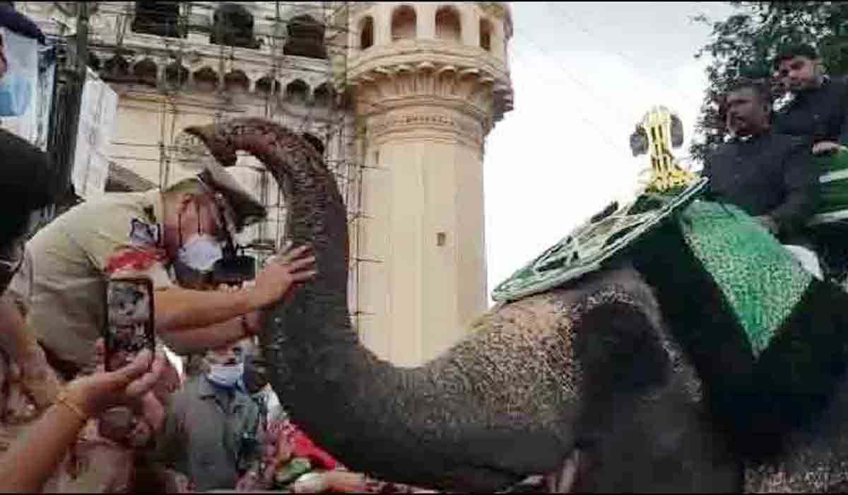 బీబీ కా ఆల‌మ్ ఊరేగింపు భ‌ద్ర‌తా ఏర్పాట్లు ప‌ర్య‌వేక్షించిన సీపీ అంజ‌నీకుమార్‌